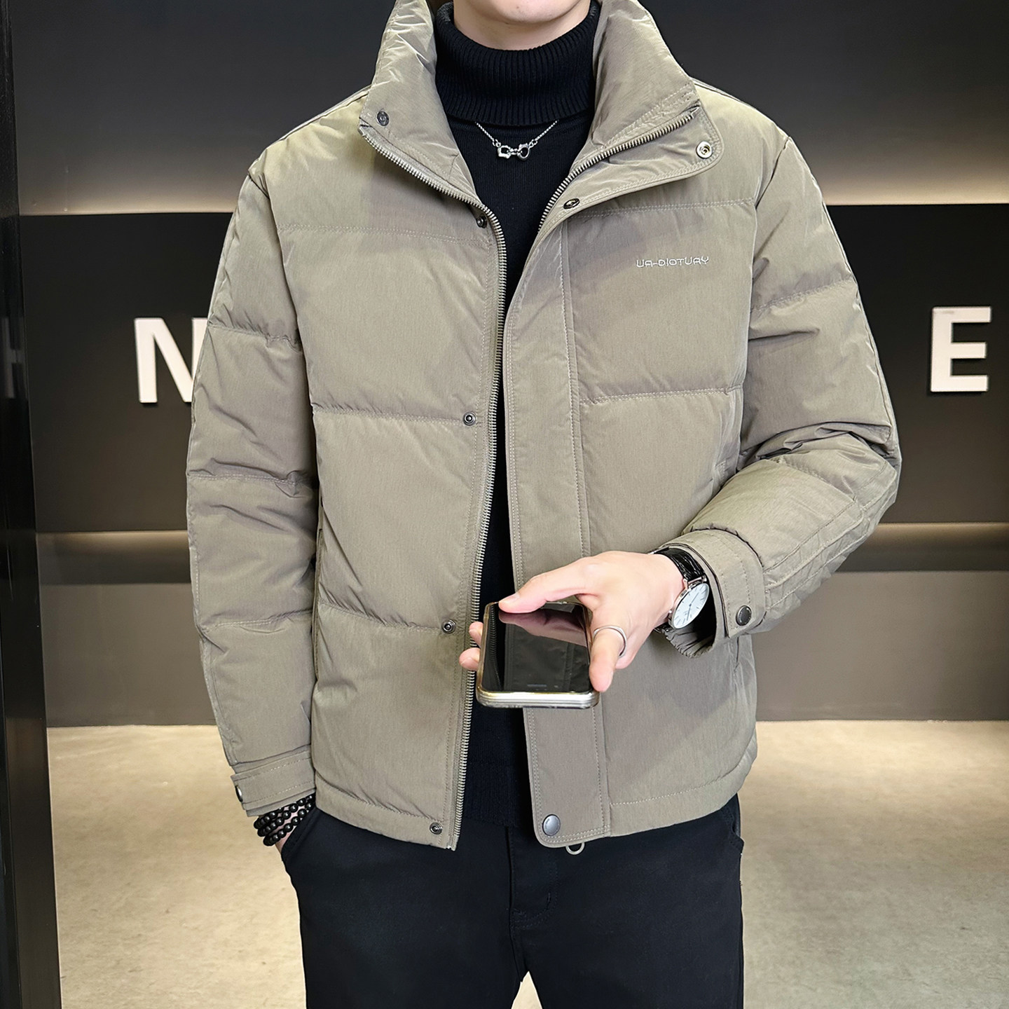 轻薄男士羽绒服冬季加厚2025新款高端正品白鸭绒保暖男装立领外套